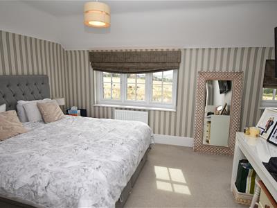 Picture 19